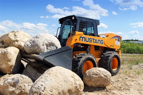 mustang skid steer website